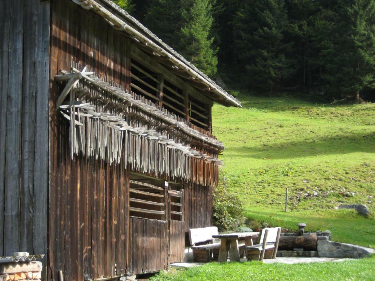 Ferienwohnung Haus Schnetzer Schruns Exterior foto